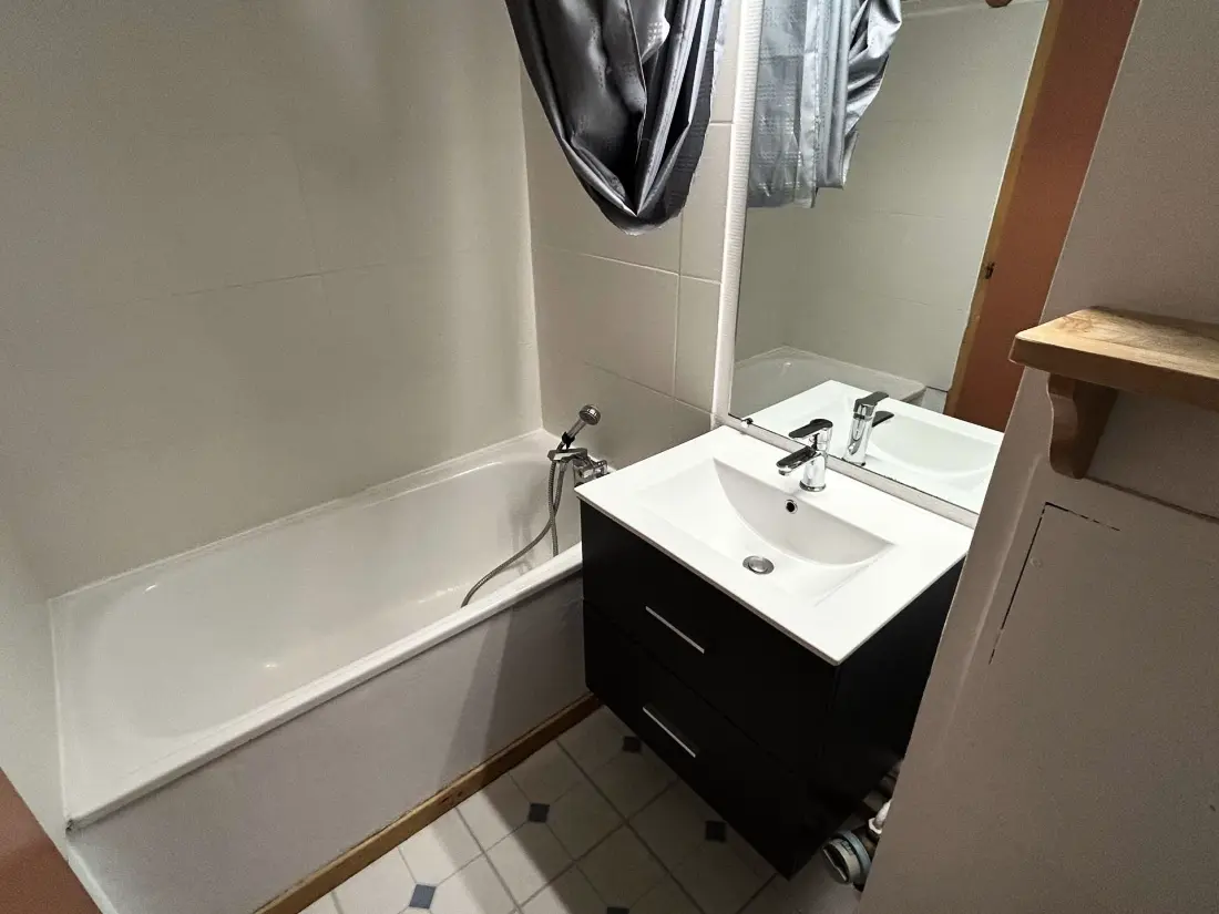 Residence Village Bat 1