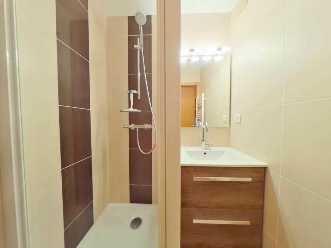 Residence Village Bat 5-6