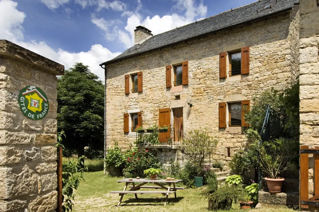 Gîte de France Gîtes de France 3 Ähren 6/7 Personen in Les Salelles 3 Ähren