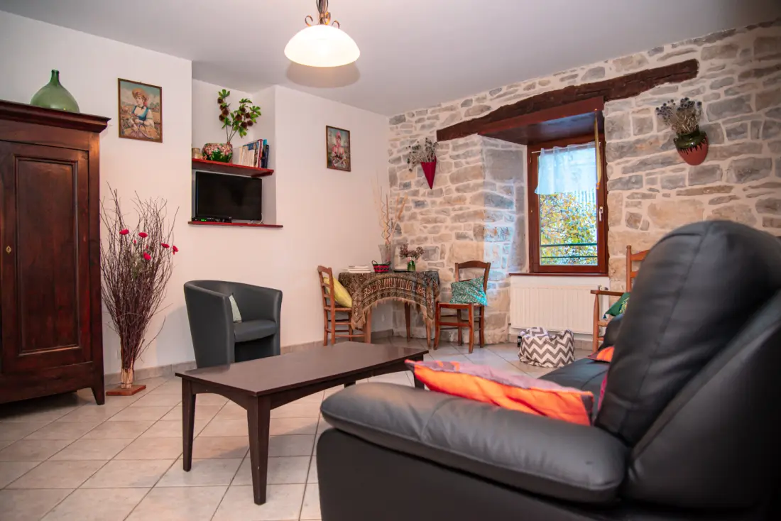 Gîte de France Gîtes de France 3 Ähren 6/7 Personen in Les Salelles 3 Ähren
