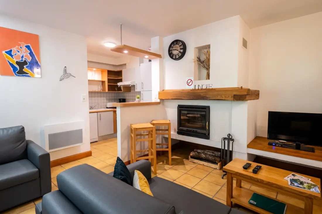 Gîte de France Gîte 2/4 Pers. Komfort an der Besetzung des Peyre 3 Ohren