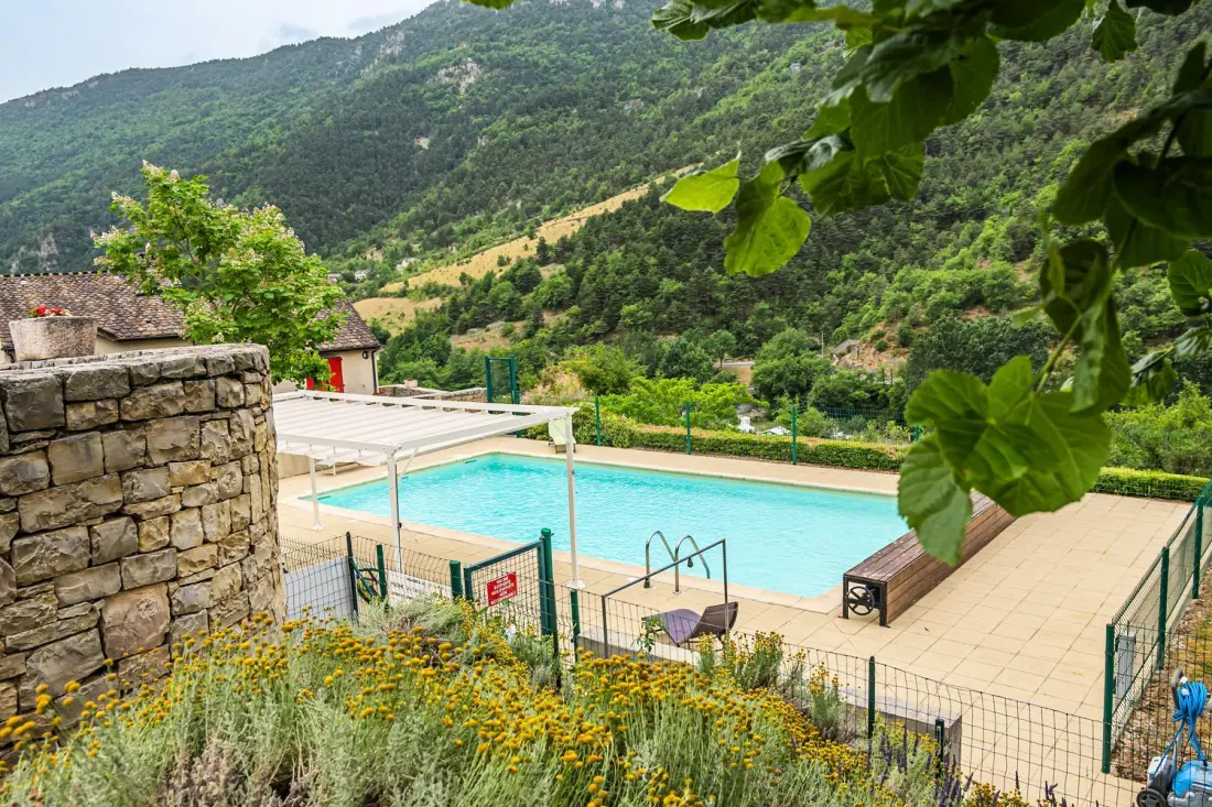 Gite de France Gîte 4/6 pers. premium in the castel of the peyre 3ohrs