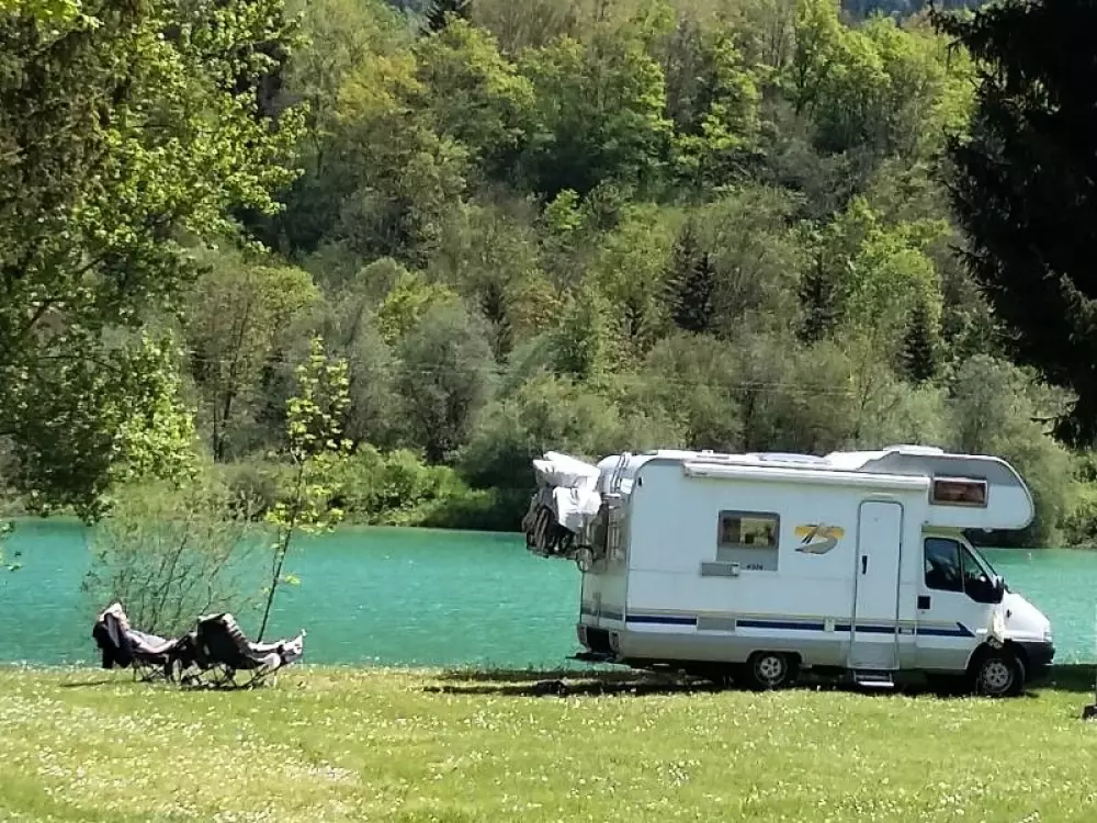 Camping de l'Île du Chéran #