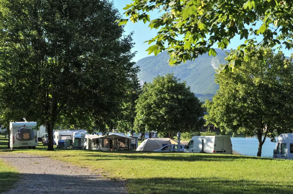 Camping de l'Île du Chéran #