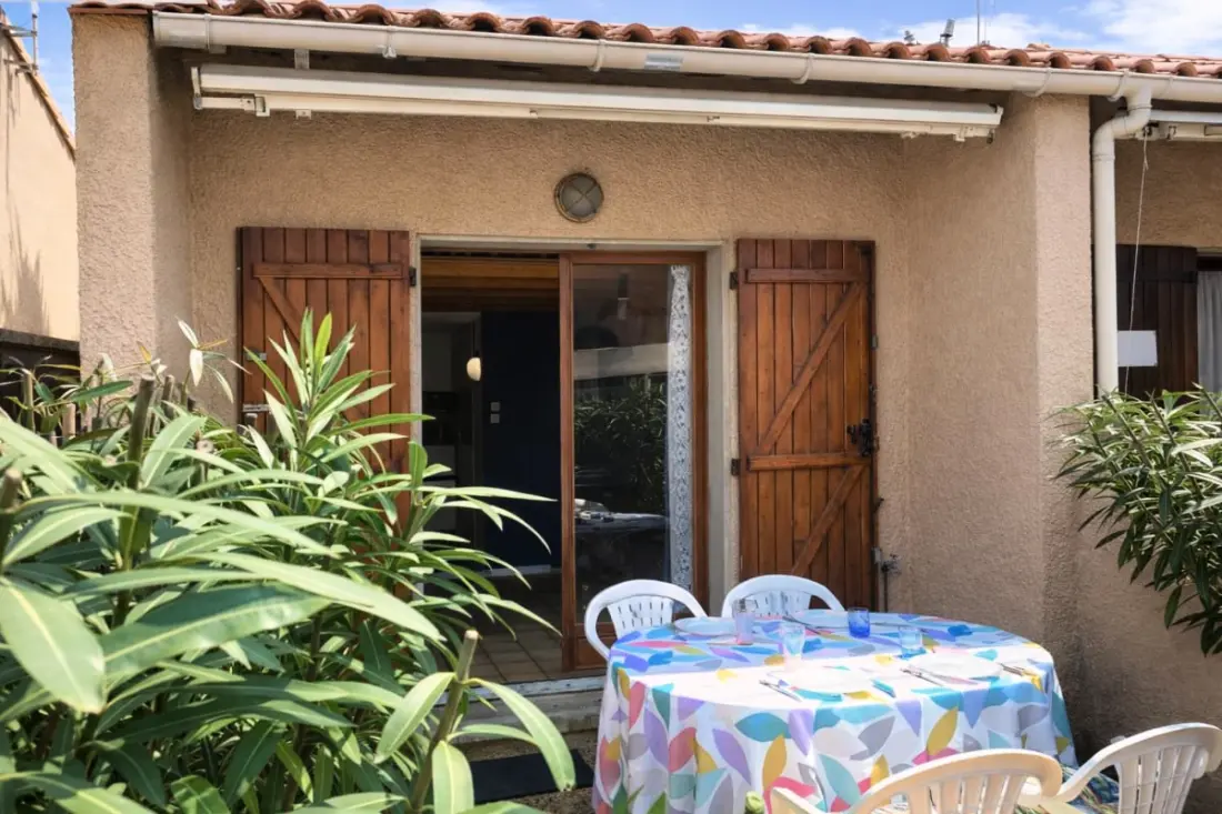 Charming Family House Leucate-ben