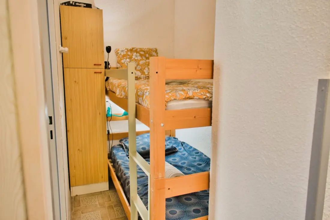 T3 parkolóval és terasszal a tenger közelében