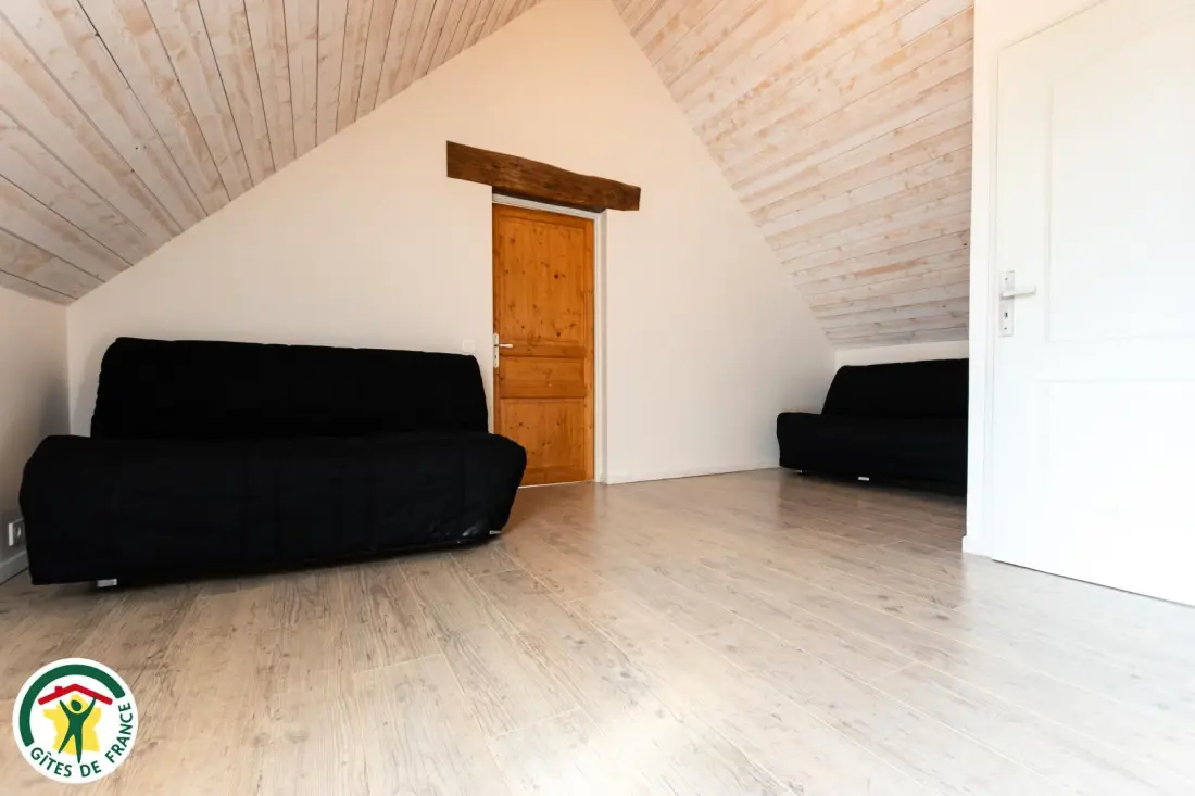 Gîte de France Aux chirdelles du ochre - l'écureuil 4 épis