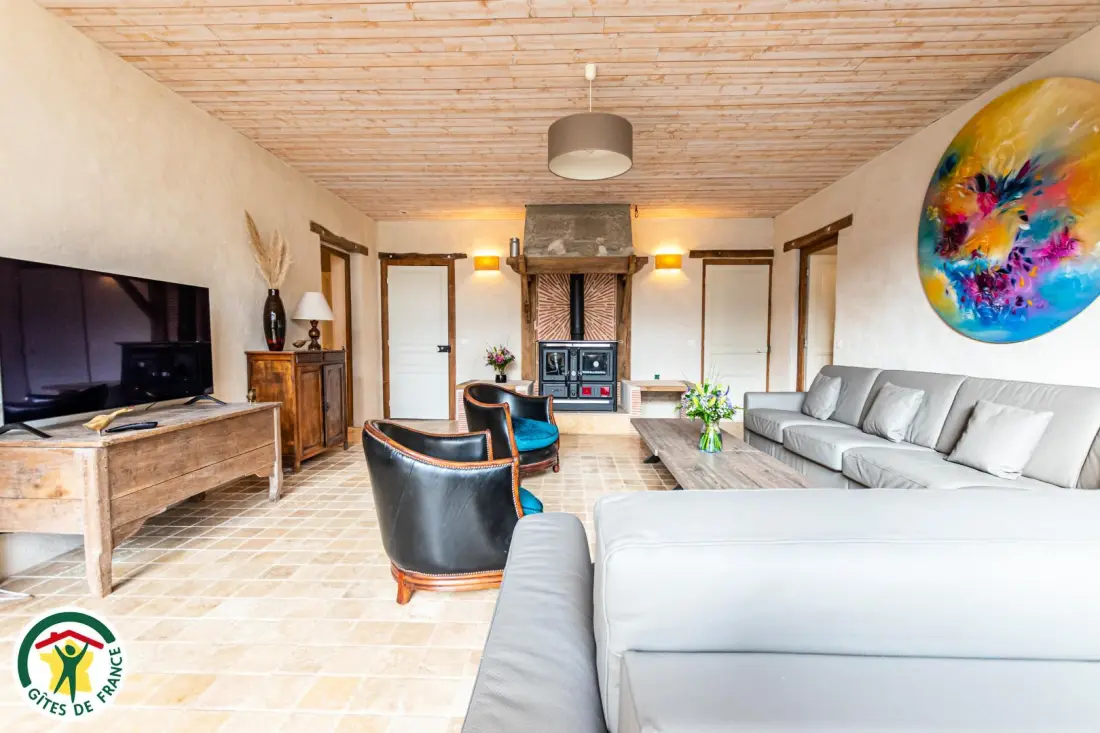 Gîte de France Aux chirdelles du ochre - l'écureuil 4 épis