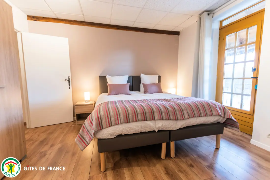 Gîte de France Zum Eichenschwalben - der Hedgehog 4 Ohren