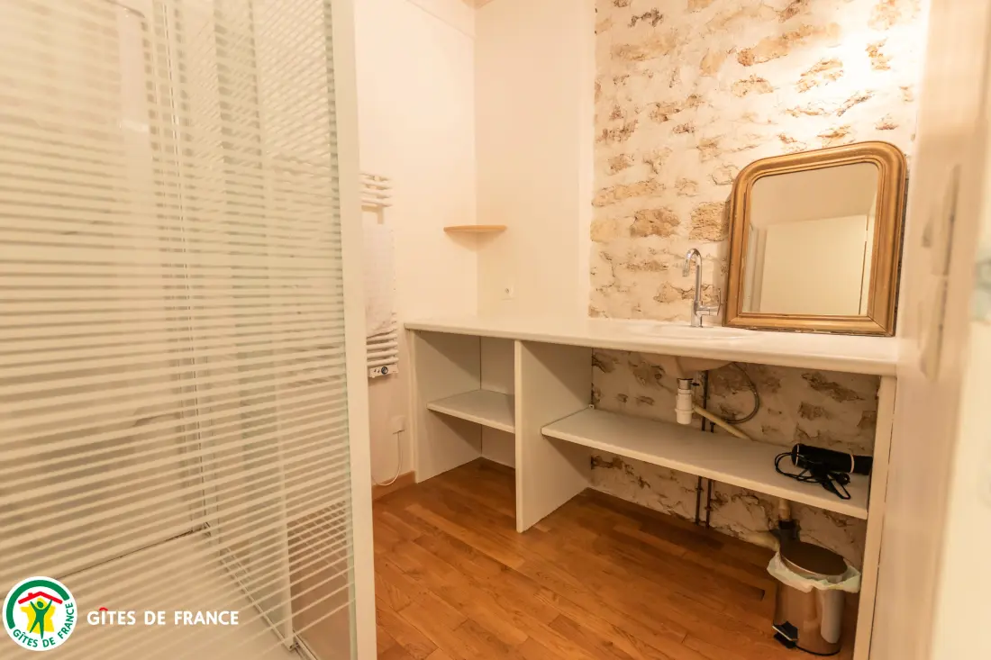 Gîte de France Zum Eichenschwalben - der Hedgehog 4 Ohren