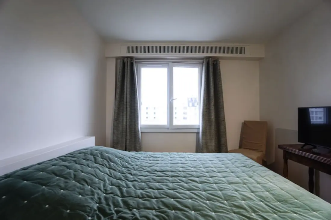 Mooi, licht appartement in Levallois