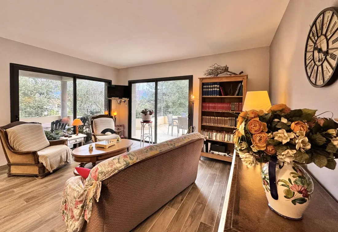 Residence Pap001-levie