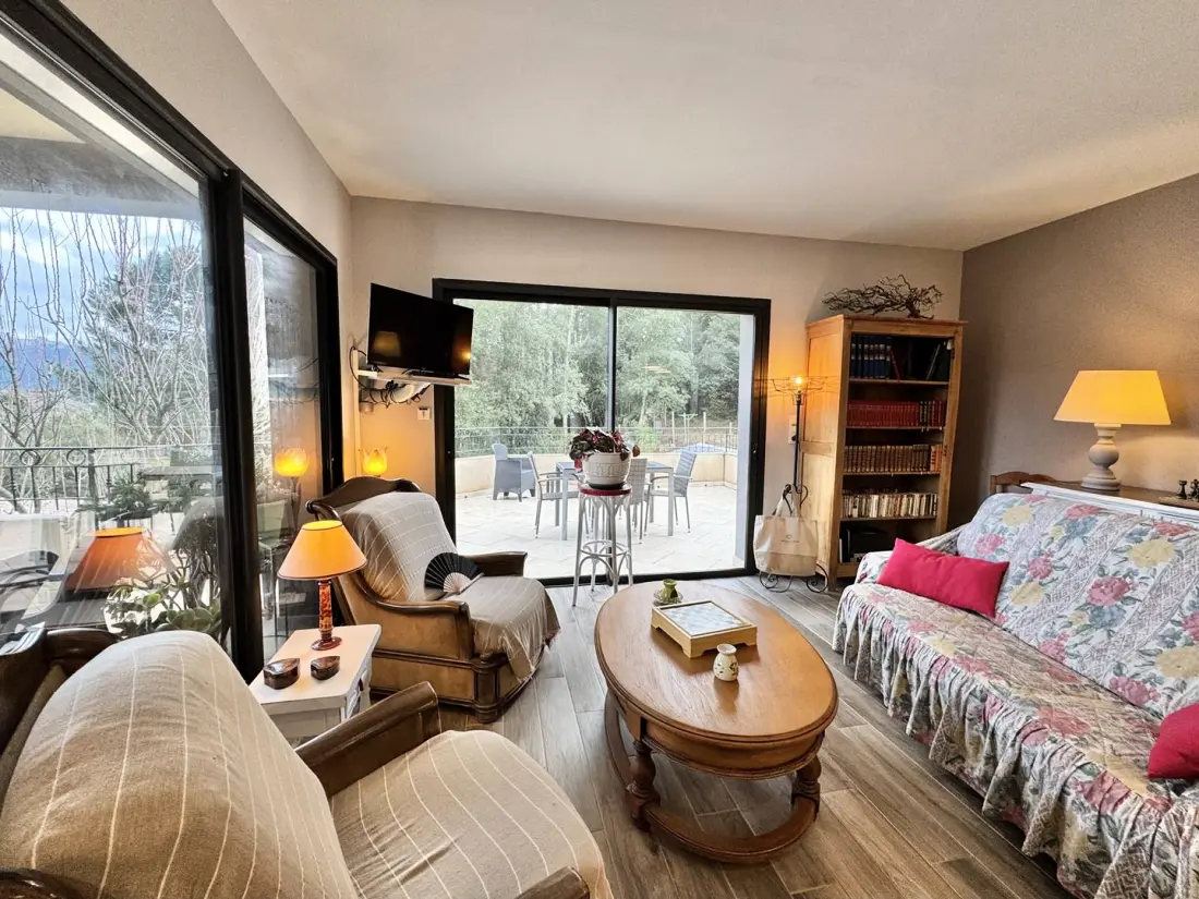 Residence Pap001-levie
