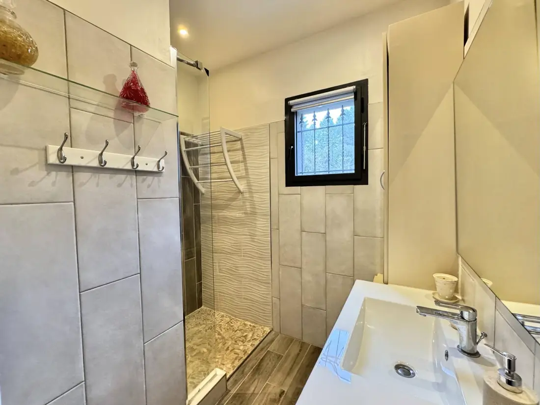 Residence Pap001-levie