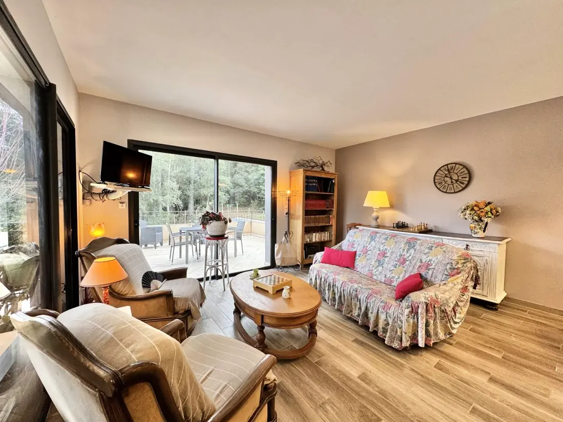 Residence Pap001-levie