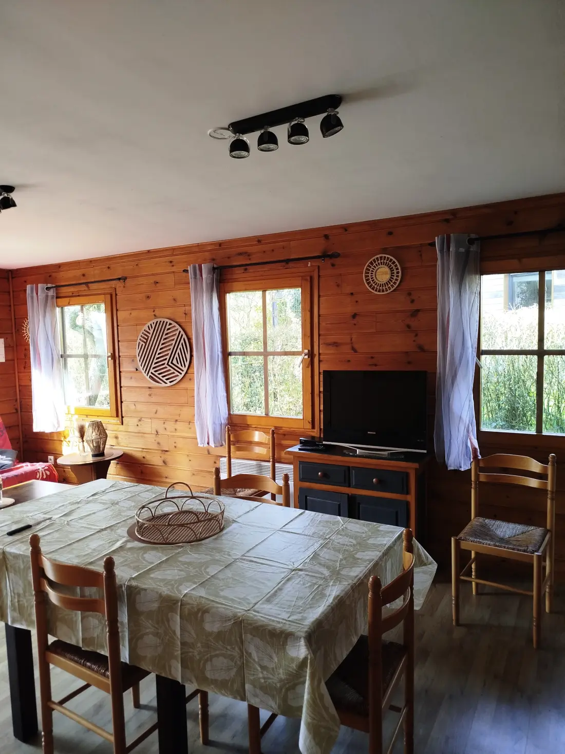 Camping Les Pommiers des 3 Pays 4 étoiles★★★★
