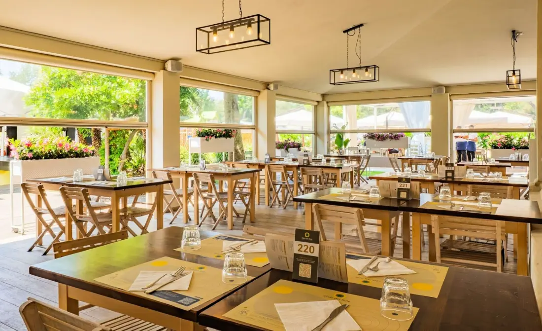 Camping Club del Sole Vigna sul Mar Family Collection 4 Sterren★★★★