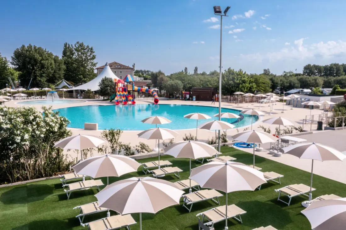 Camping Club del Sole Vigna sul Mar Family Collection 4 Sterren★★★★