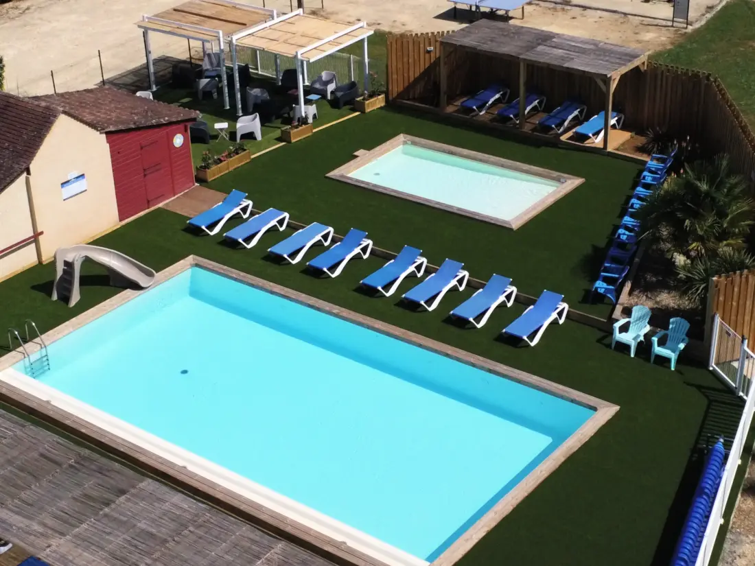Camping les Poutroux 4 Estrellas★★★★