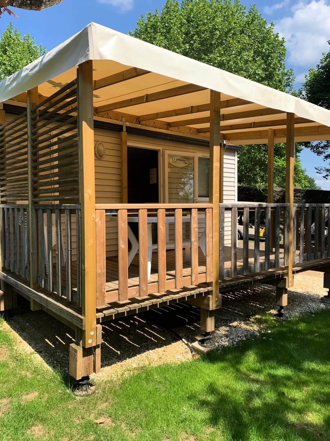Camping les Poutroux 4 Estrellas★★★★