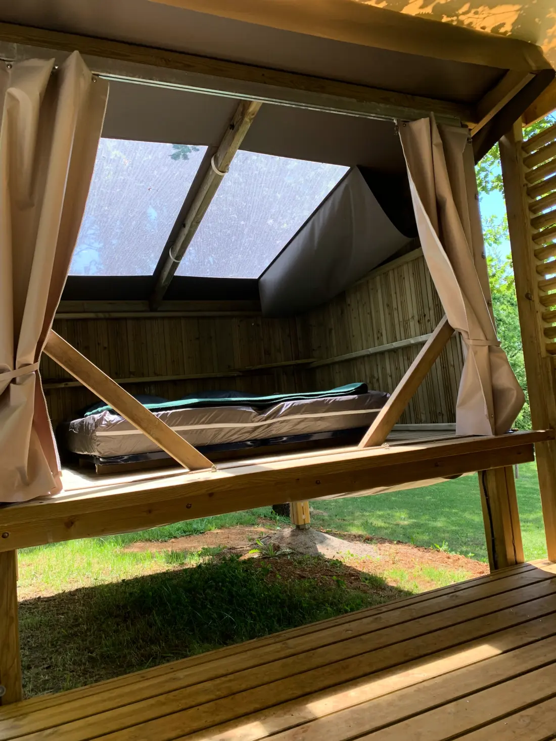 Camping les Poutroux 4 Estrellas★★★★
