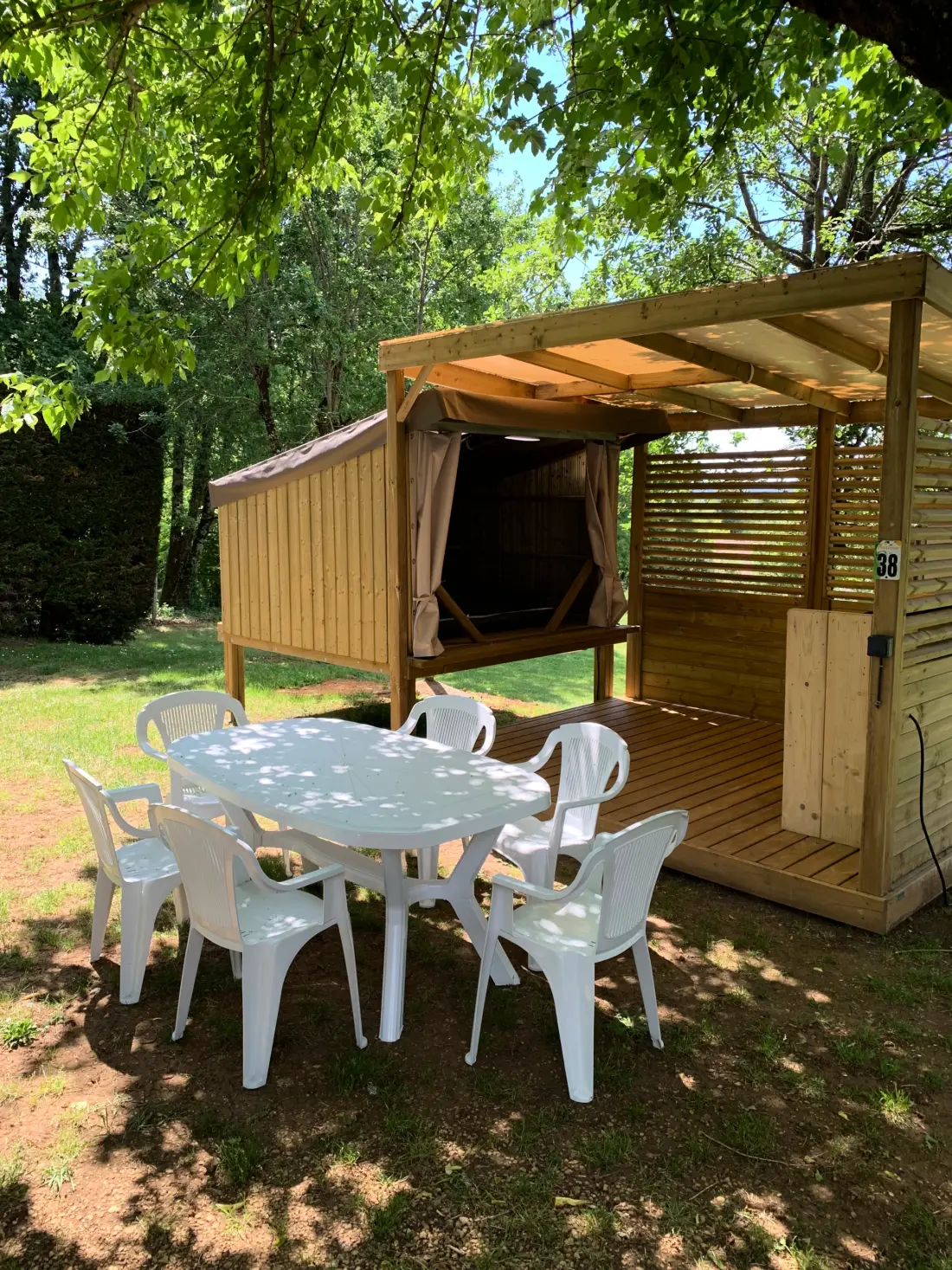 Camping les Poutroux 4 Estrellas★★★★