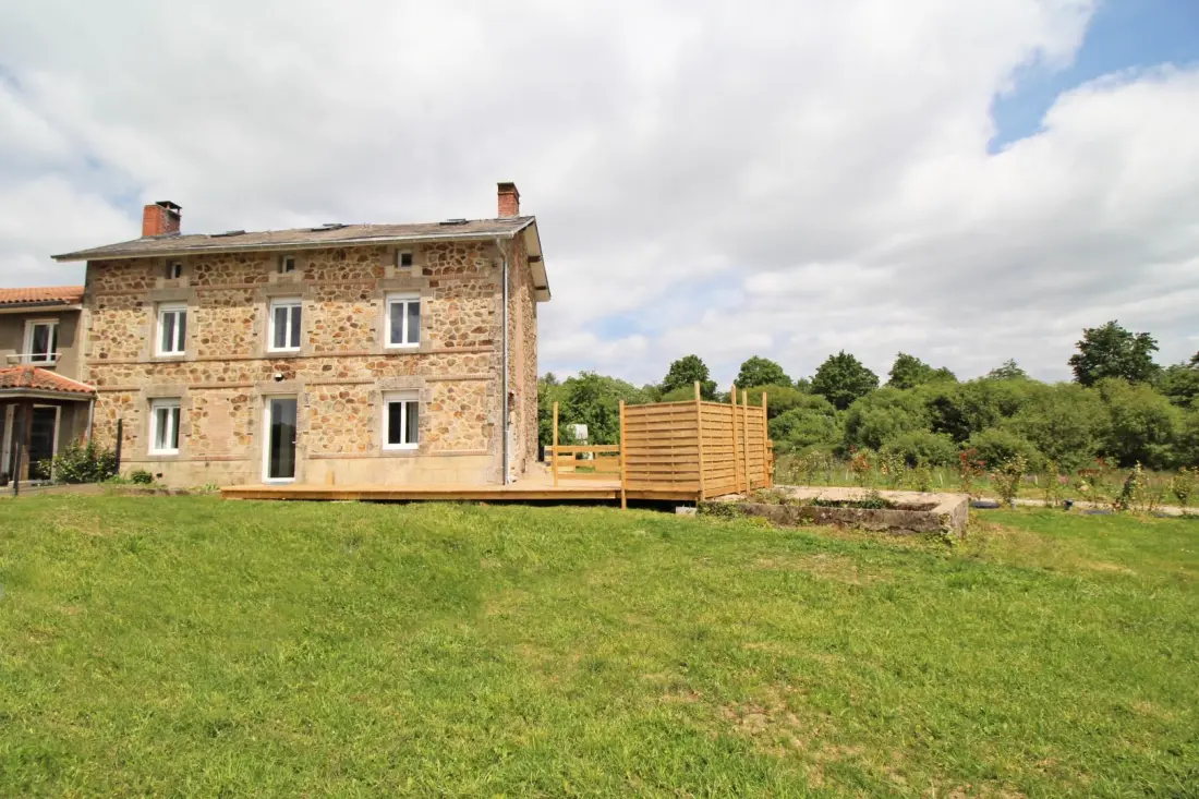 Gîte de France De bijenstal van Saint Florent 3 oren