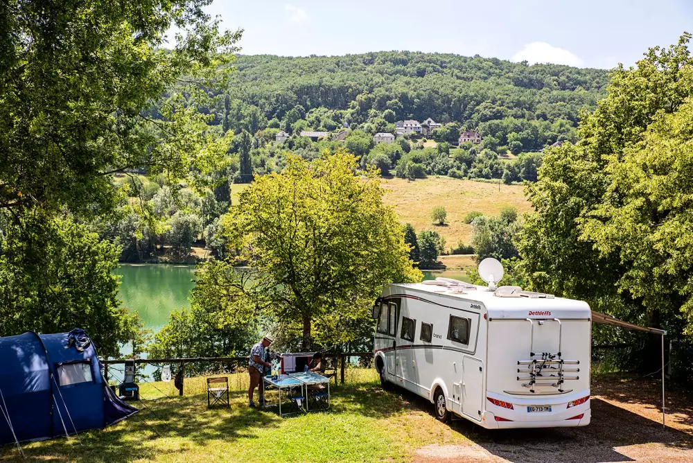 Blomster Camping du Lac du Causse