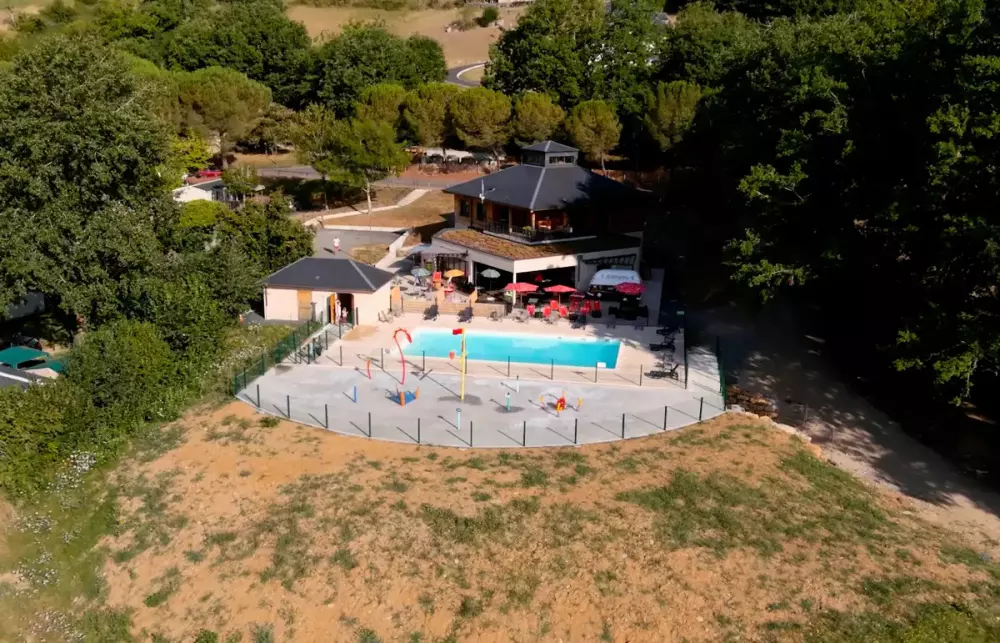 Blomster Camping du Lac du Causse