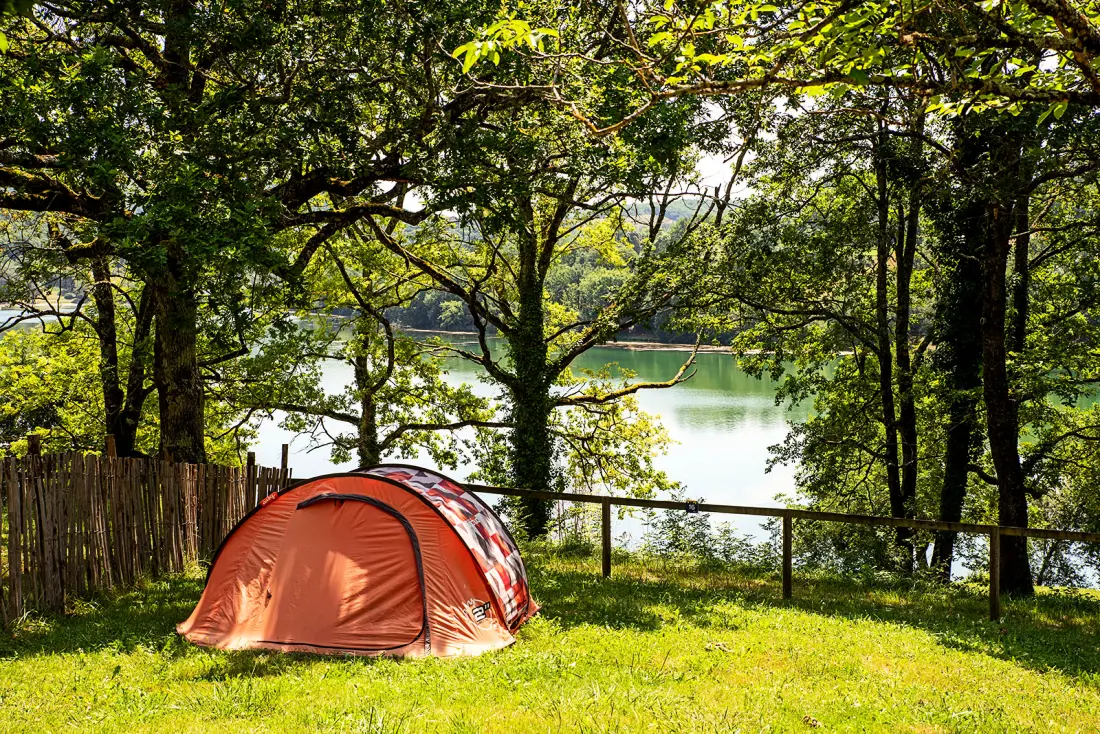 Kwiat Kempingi du Lac du Causse 3 Gwiazdy★★★ 3 Gwiazdy★★★ 3 Gwiazdy★★★