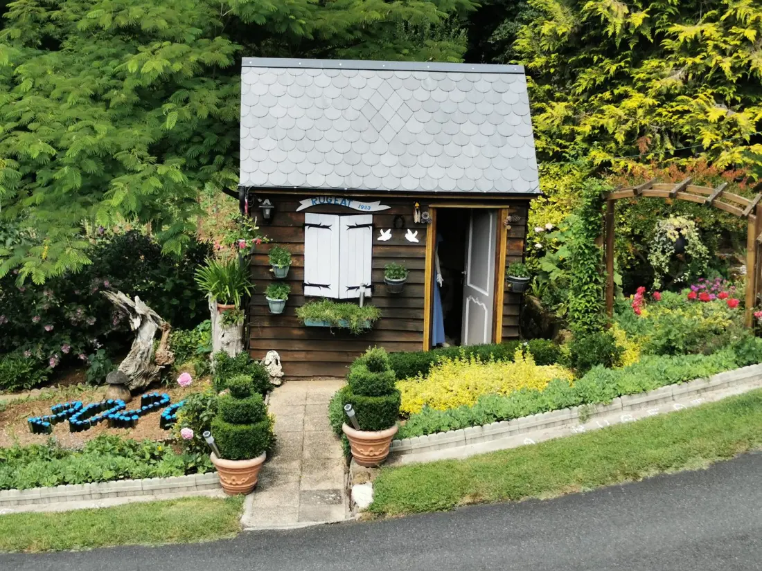 Gîte de France in Lissac sur Couze 3 oren
