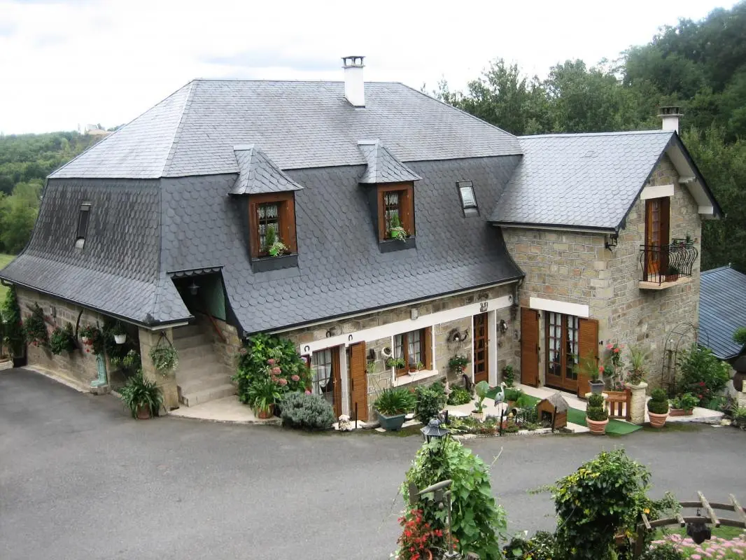 Gîte de France in Lissac sur Couze 3 oren