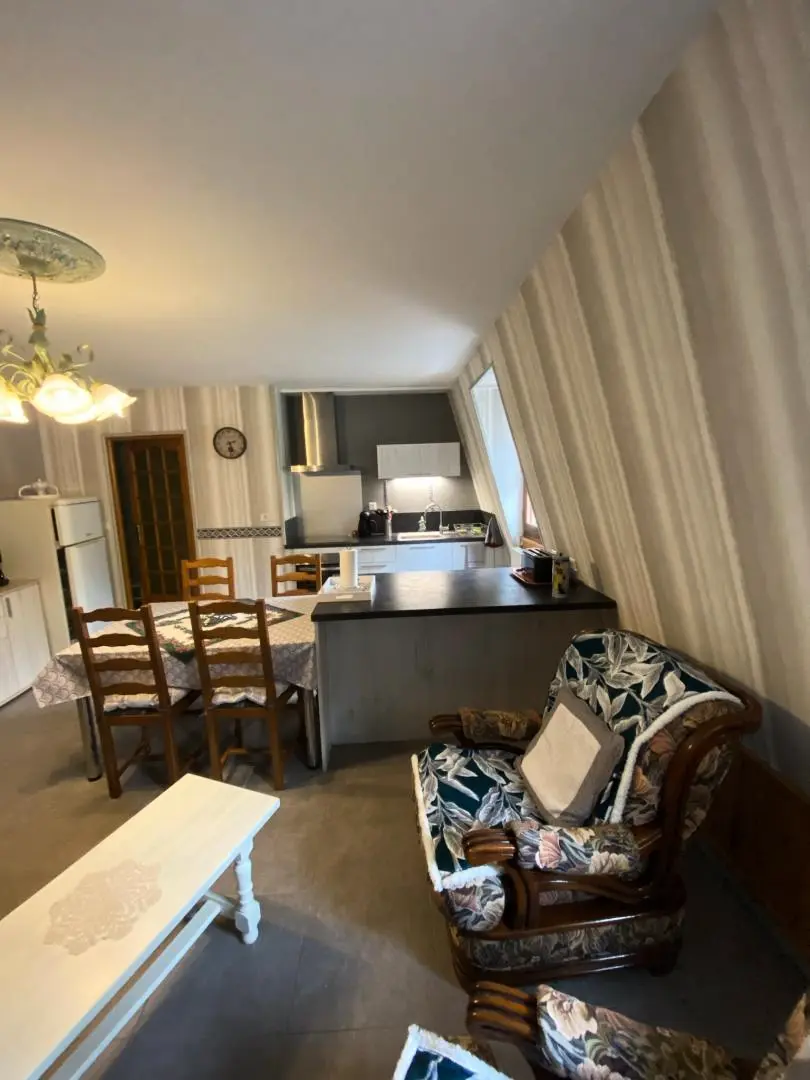 Gîte de France in Lissac sur Couze 3 oren