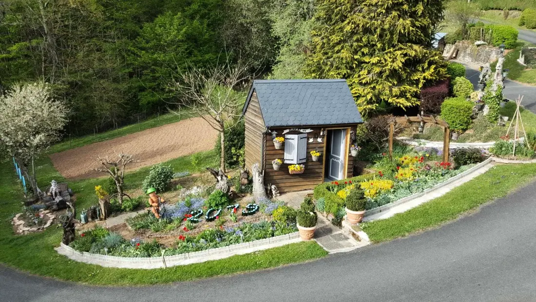Gîte de France in Lissac sur Couze 3 oren