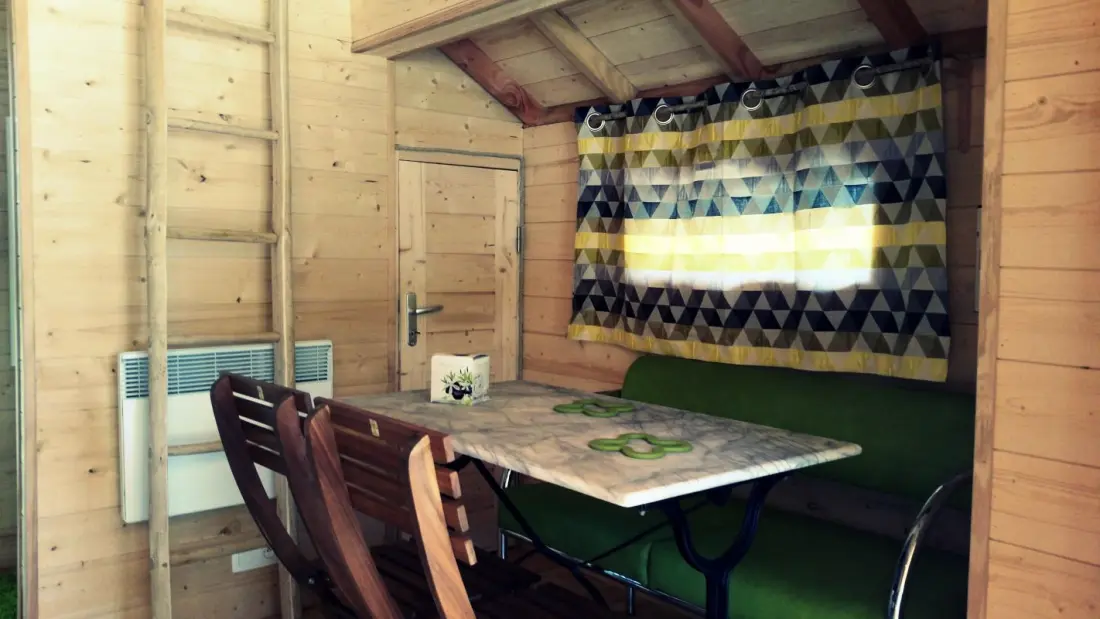 Gîte de France La cabine du causse 1 ster