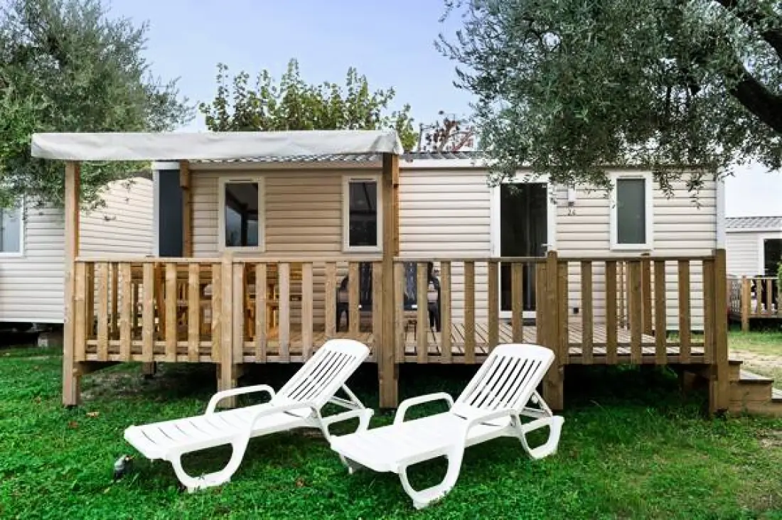 Camping Les Vignes5 Sterren★★★★★
