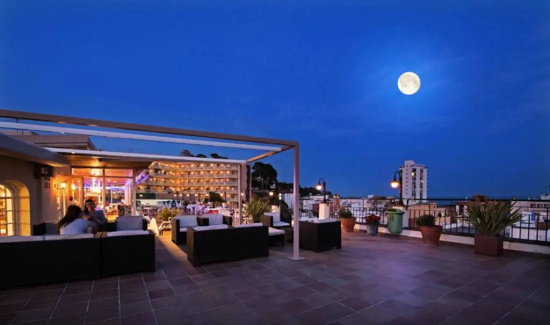 Hotel Pierre & Vacances Lloret Santa Rosa 4 Stars★★★★