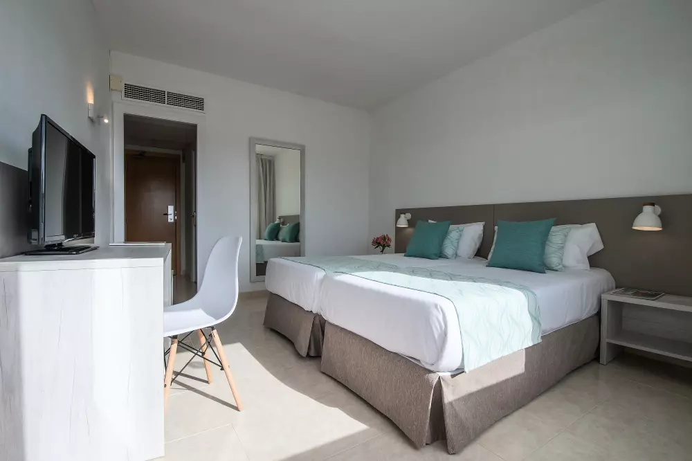 Hotel Pierre & Vacances Lloret Santa Rosa 4 Gwiazdy★★★★