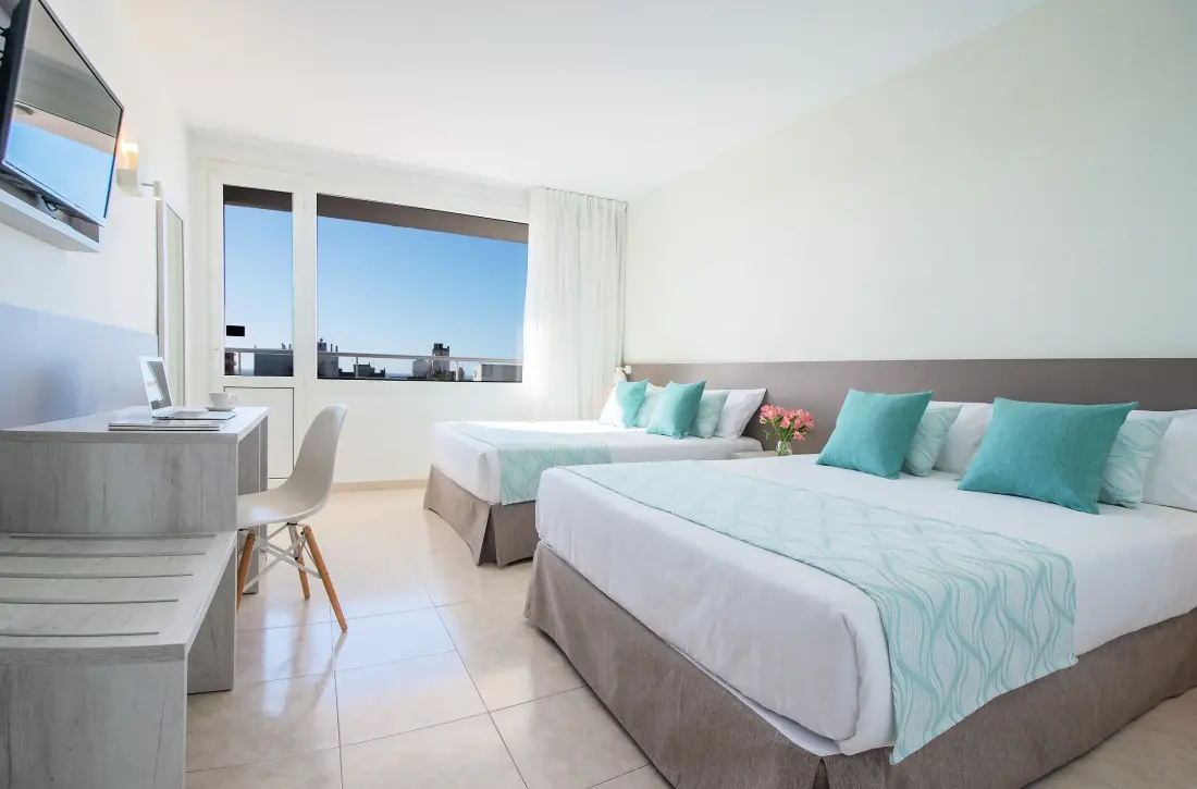 Hotel Pierre & Vacances Lloret Santa Rosa 4 Stars★★★★