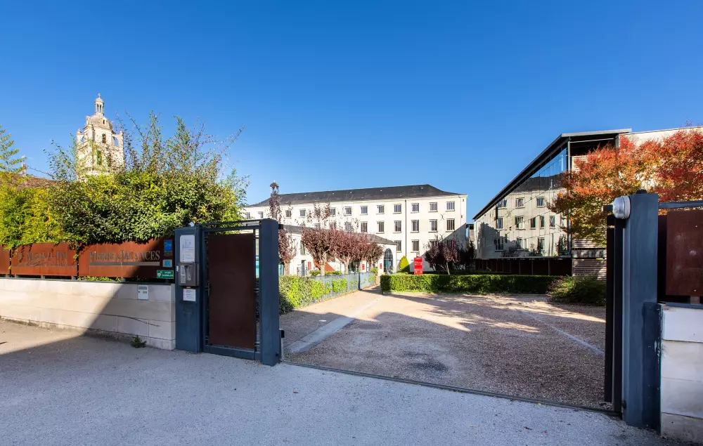 Pierre & Vacances Residence Le Moulin des Cordeliers 3 Stjerner★★★