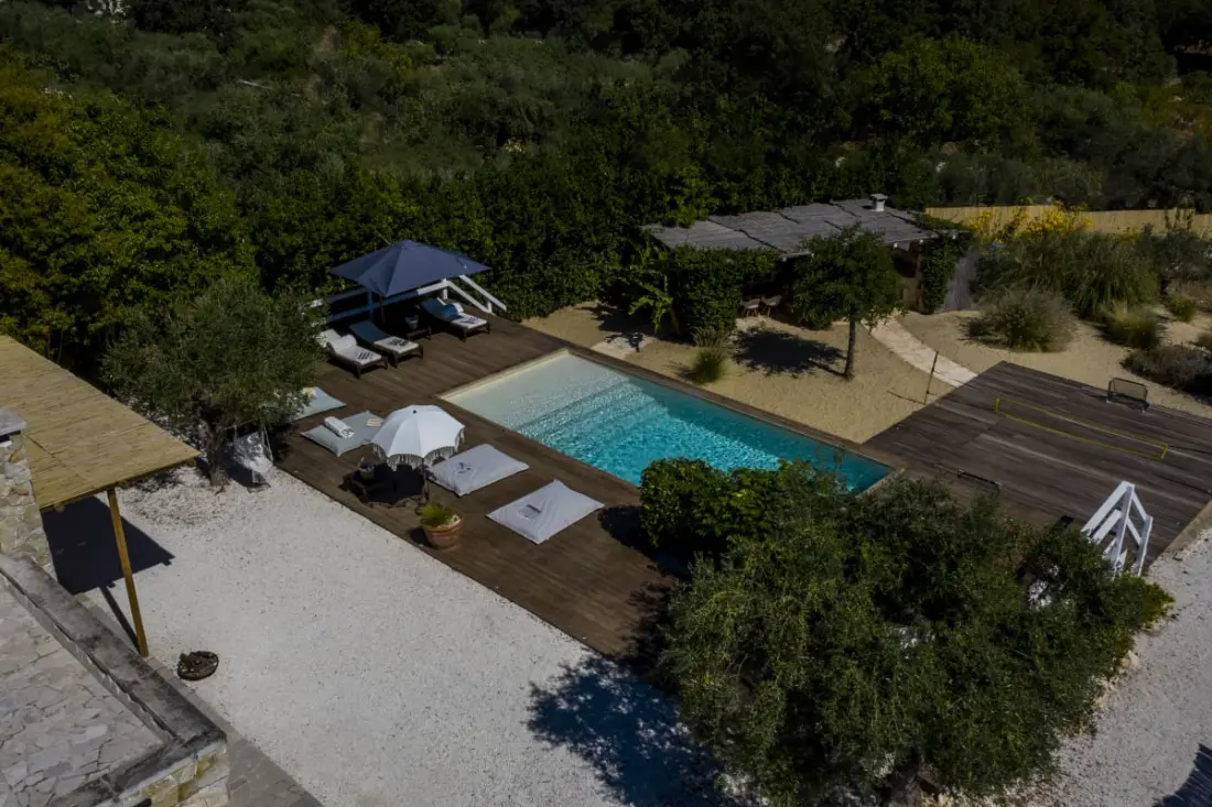 Trullo Premium Pool & Beach Corner - Locorotondo