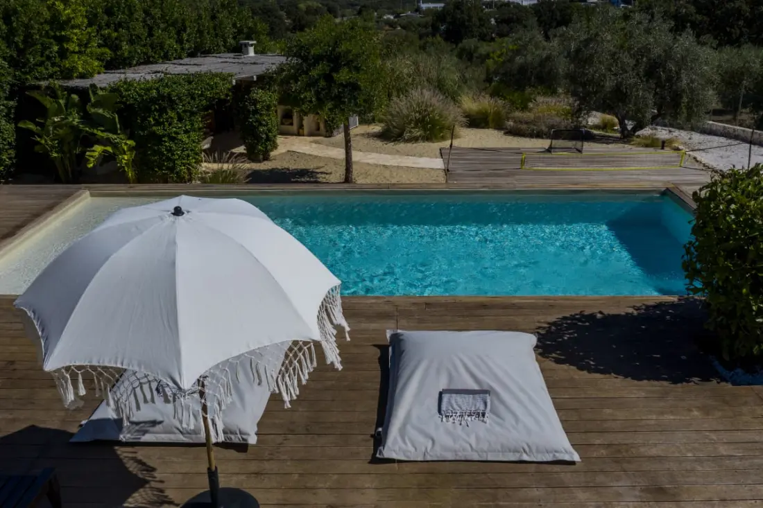Trullo Premium Pool & Beach Corner - Locorotondo