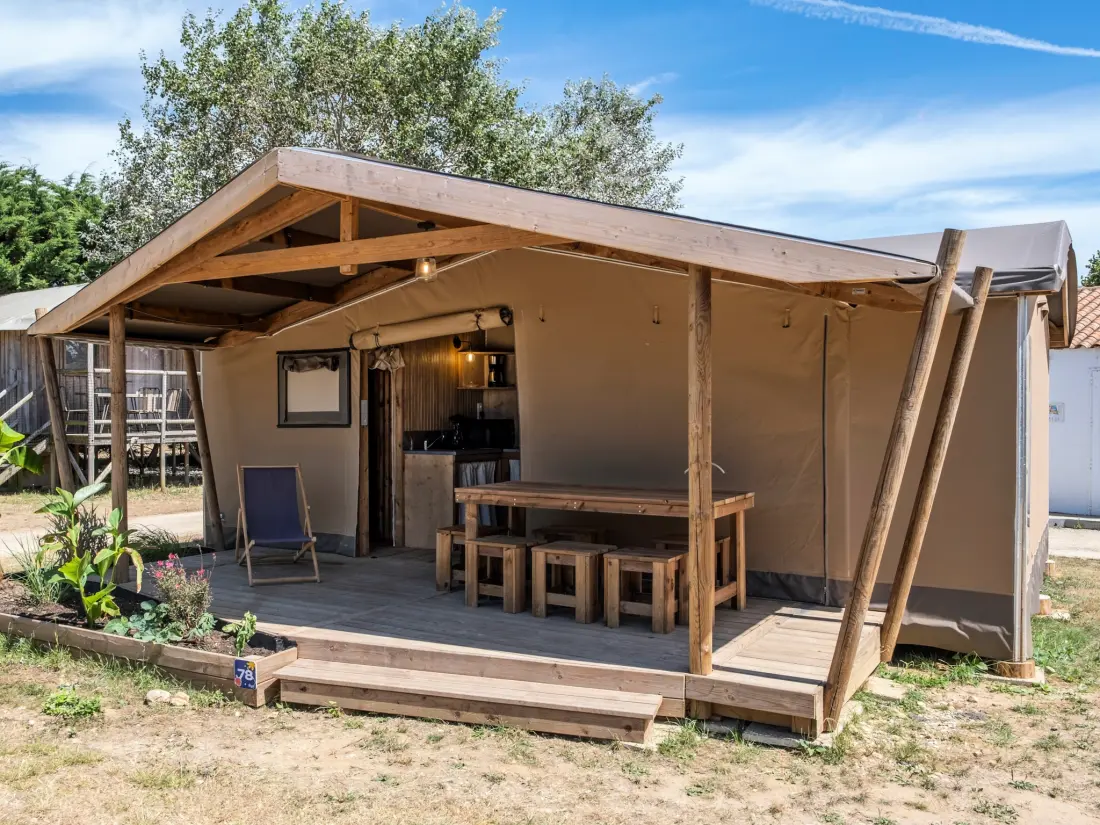 Flower Camping Les Ilates 6 Stelle★★★★★★