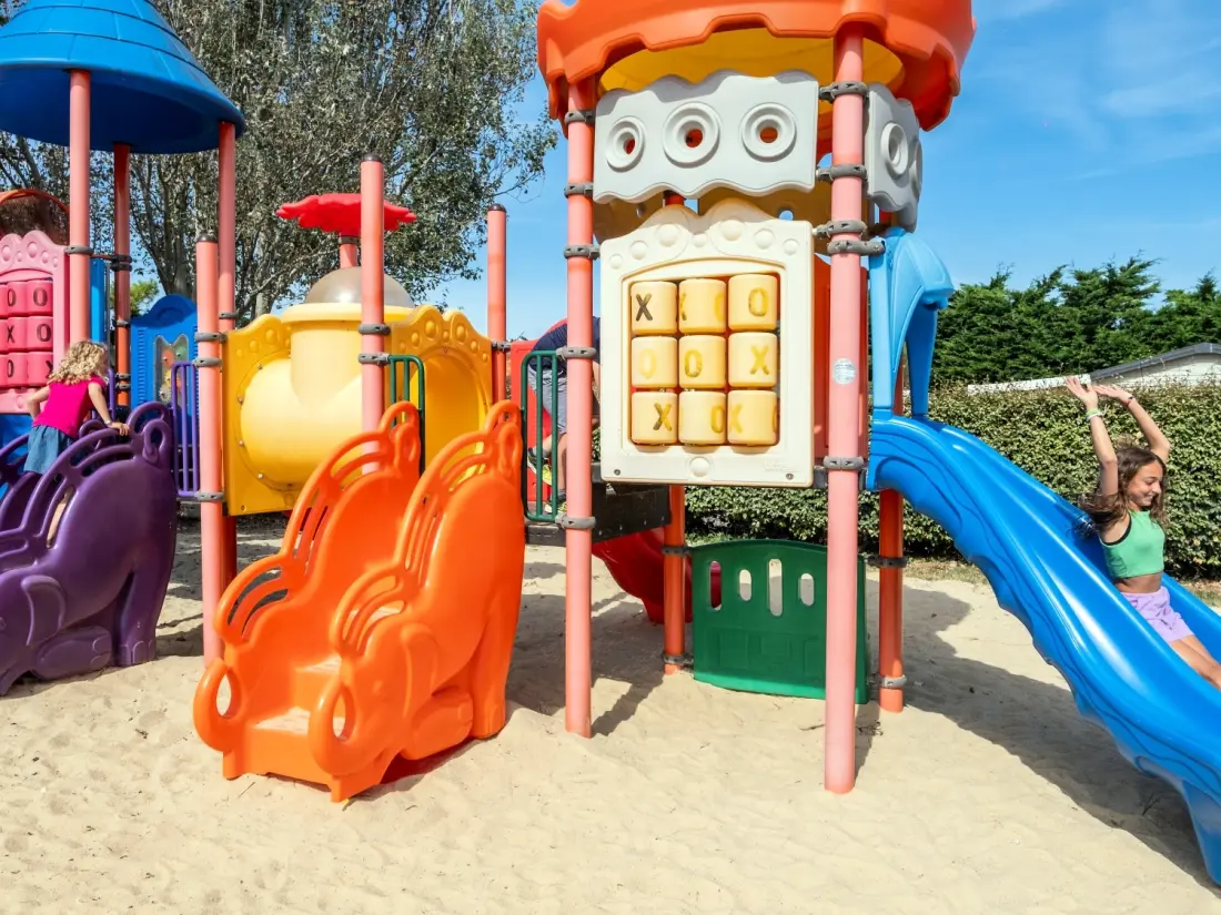 Flower Camping Les Ilates 6 Stelle★★★★★★