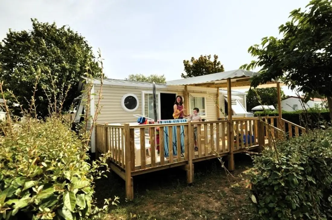 Flower Camping Les Ilates 6 Stelle★★★★★★