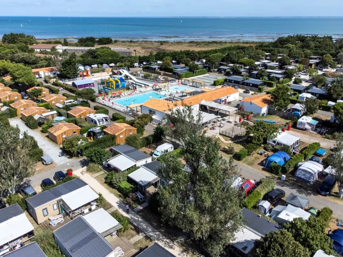 Flower Camping Les Ilates 6 Stelle★★★★★★