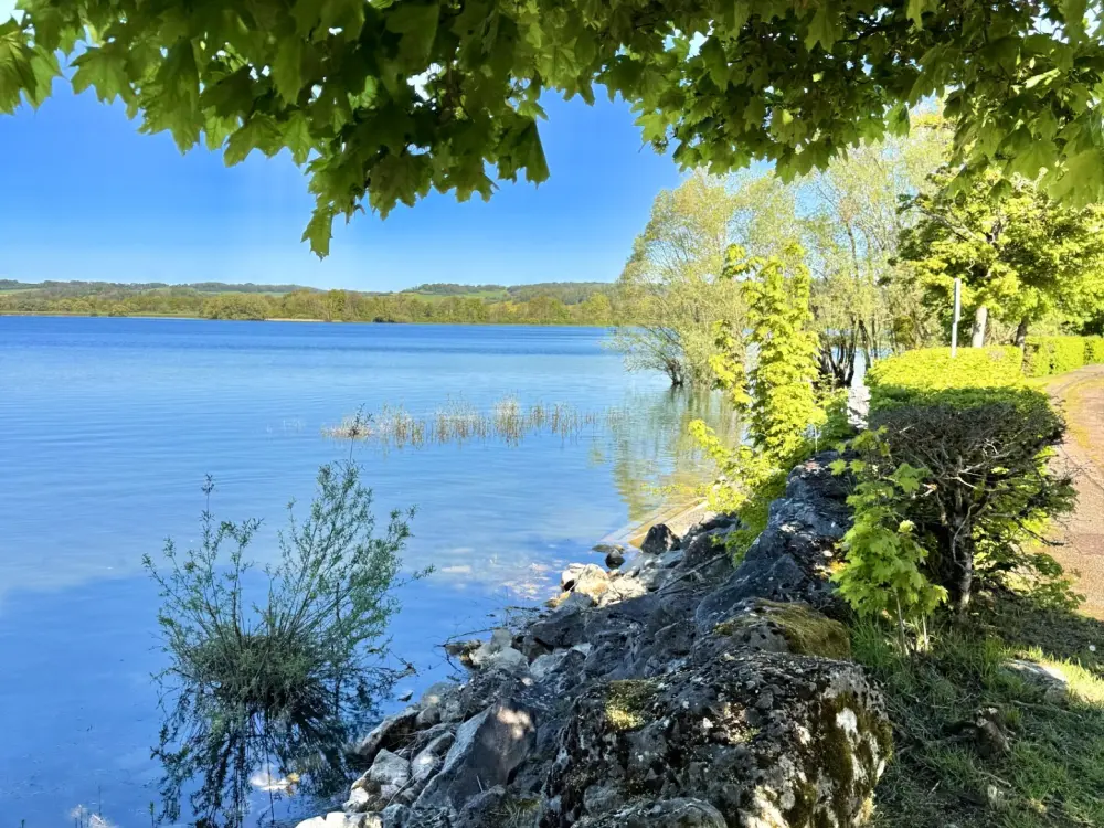 Camping maeva Escapades Domaine la Vingeanne 3 étoiles★★★