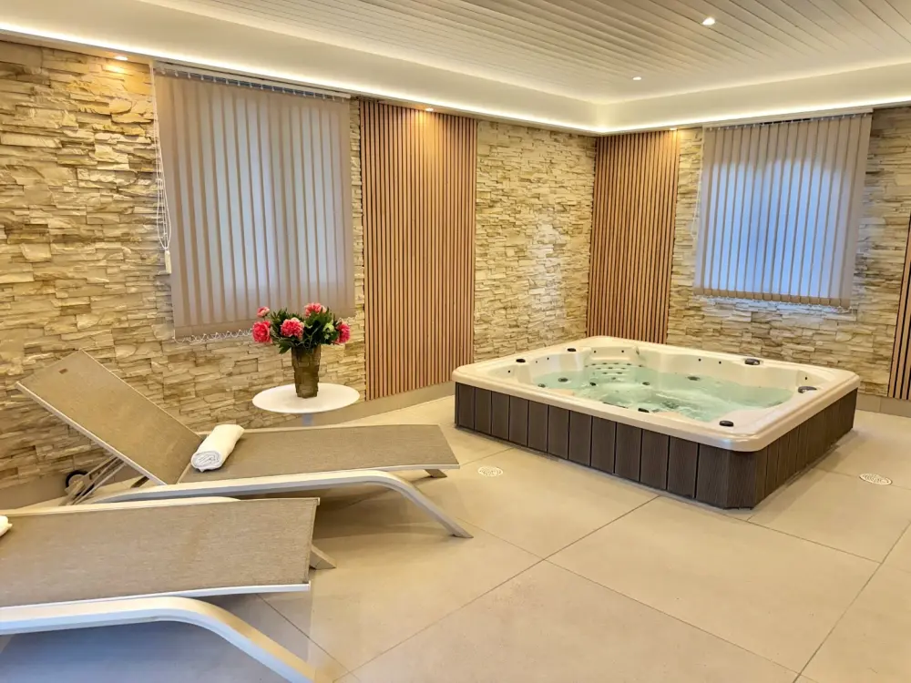 Camping maeva Escapades Domaine la Vingeanne 3 étoiles★★★