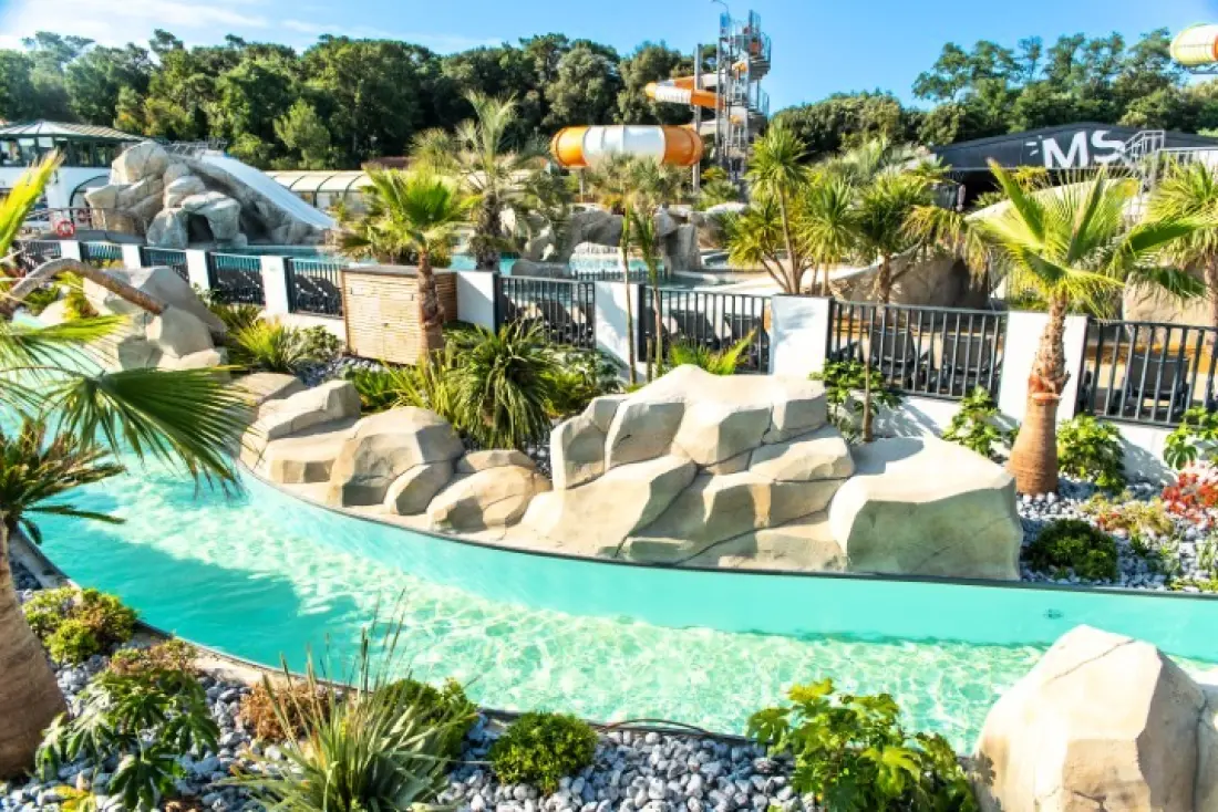Camping Club MS Les Brunelles 5 Sterne★★★★★