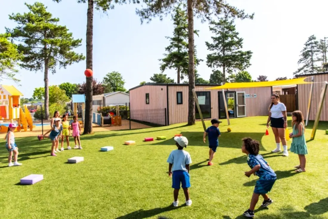 Camping Club MS Les Brunelles 5 Sterne★★★★★